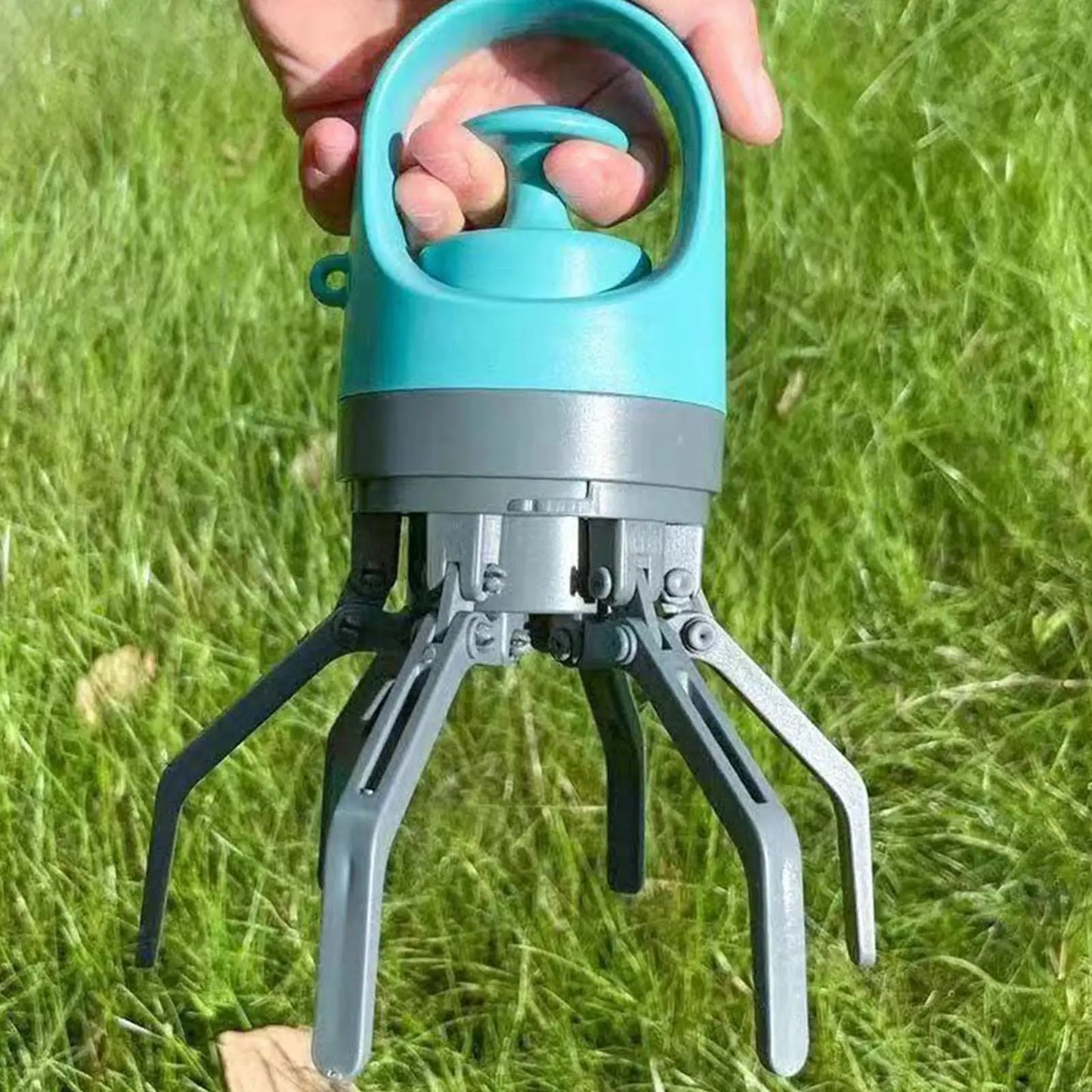 Dog Poop Picker With Bag Dispenser